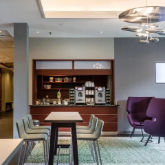 Отель Courtyard by Marriott Amsterdam Airport Нидерланды, Хофддорп - отзывы, цены и фото номеров - забронировать отель Courtyard by Marriott Amsterdam Airport онлайн гостиничный бар