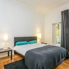 Отель Delightful Lisbon City Apartment Португалия, Лиссабон - отзывы, цены и фото номеров - забронировать отель Delightful Lisbon City Apartment онлайн комната для гостей фото 4