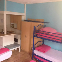Отель Faubourg Montmartre Guest House 2* Кровать в общем номере фото 2