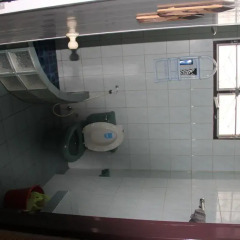 Отель House Near Beach ванная