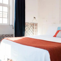Отель Boho Cais do Sodre - Guesthouse Стандартный номер с двуспальной кроватью (общая ванная комната) фото 2