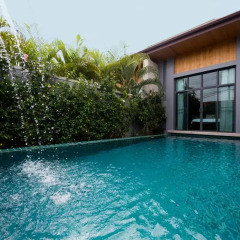 Отель Villa Epa by TropicLook: Onyx style Nai Harn Beach бассейн фото 3