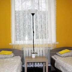 Hostel Brigit na Ladojskoy Стандартный номер с двуспальной кроватью (общая ванная комната)