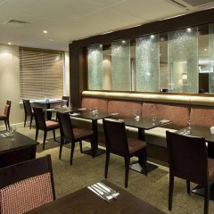 Отель Premier Inn Manchester Airport Runger Lane South питание фото 2
