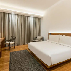 Отель Jetwing Colombo Seven 5* Номер Делюкс с различными типами кроватей фото 6
