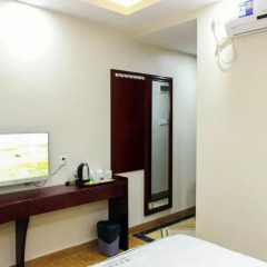 Guangzhou Ruihu Business Hotel удобства в номере фото 2