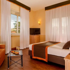 Отель Santa Costanza 4* Стандартный номер с различными типами кроватей фото 4