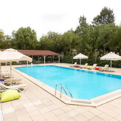 Anemon Ege Hotel бассейн