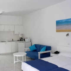 Отель Flokkas Hotel Apartments Кипр, Протарас - отзывы, цены и фото номеров - забронировать отель Flokkas Hotel Apartments онлайн в номере