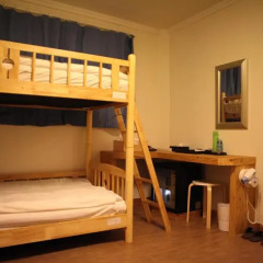 Отель Atti Guesthouse 2* Кровать в мужском общем номере с двухъярусной кроватью фото 4