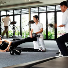 Отель Holiday Inn Guangzhou Shifu фитнесс-зал