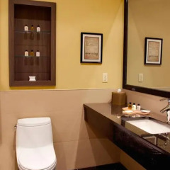 Opera House Hotel 3* Улучшенный номер с различными типами кроватей фото 4