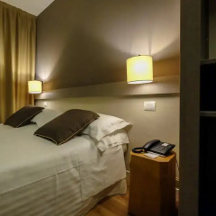 Hotel De La Ville 4* Стандартный номер с различными типами кроватей фото 4