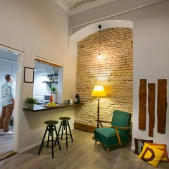 Friends Hostel and Apartments Budapest Стандартный номер с двуспальной кроватью (общая ванная комната) фото 3