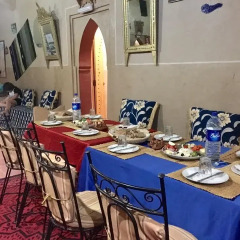 Отель Merzouga Riad and Bivouac Excursion Марокко, Мерзуга - отзывы, цены и фото номеров - забронировать отель Merzouga Riad and Bivouac Excursion онлайн питание