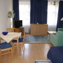 Апартаменты Apartments Deutschmeister комната для гостей фото 4