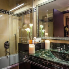 L'Hotel du Collectionneur Arc de Triomphe 5* Улучшенный номер разные типы кроватей фото 12