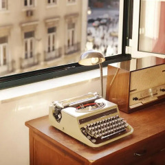Отель Lisbon Story Guesthouse 3* Стандартный номер с различными типами кроватей (общая ванная комната) фото 4