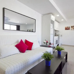 Отель Charmsuites Paralel комната для гостей фото 5
