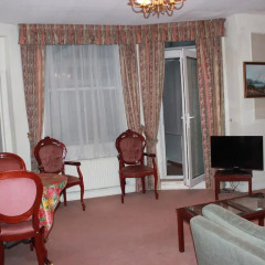 Отель London Aparthotel 3* Апартаменты с различными типами кроватей фото 2
