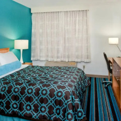Отель Good Nite Inn West Los Angeles-Century City 2* Стандартный номер с различными типами кроватей
