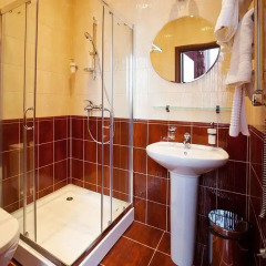 Бутик-отель Зодиак 3* Улучшенный номер с двуспальной кроватью фото 7