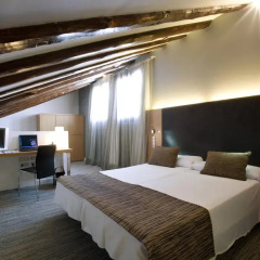 Отель Petit Palace Plaza del Carmen 4* Стандартный номер с различными типами кроватей фото 22