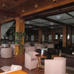 Отель Green Life Ski & Spa Alexander Services Apartments Болгария, Банско - отзывы, цены и фото номеров - забронировать отель Green Life Ski & Spa Alexander Services Apartments онлайн гостиничный бар