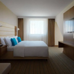 Отель Courtyard Marriott Belgrade City Center Сербия, Белград - 1 отзыв об отеле, цены и фото номеров - забронировать отель Courtyard Marriott Belgrade City Center онлайн комната для гостей фото 4