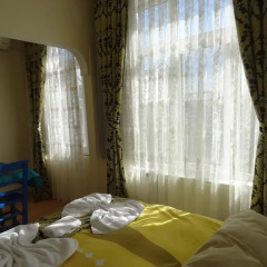 Отель Tulip Guesthouse 2* Стандартный номер с двуспальной кроватью фото 2