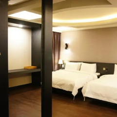 Hotel M 3* Люкс фото 6