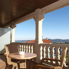 Отель Pensión Residencia A Cruzán - Adults Only 3* Стандартный номер с различными типами кроватей фото 8