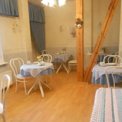 Отель Poska Villa Guesthouse в номере