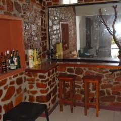 Отель Dell Bungalow гостиничный бар