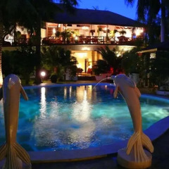 Отель African House Resort бассейн