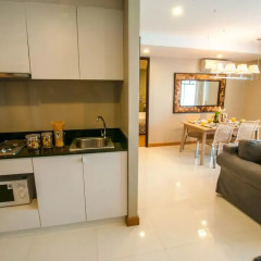 Отель Rocco Huahin Condominium Люкс с различными типами кроватей фото 18