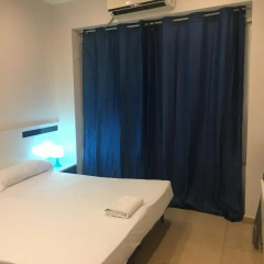 Отель Apartamentos Madrid Hortaleza Испания, Мадрид - отзывы, цены и фото номеров - забронировать отель Apartamentos Madrid Hortaleza онлайн комната для гостей фото 3