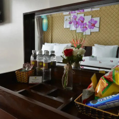 Hanoi Bella Rosa Suite Hotel 3* Стандартный номер с различными типами кроватей фото 7
