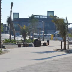 Отель Regent Beach Resort ОАЭ, Дубай - 10 отзывов об отеле, цены и фото номеров - забронировать отель Regent Beach Resort онлайн парковка