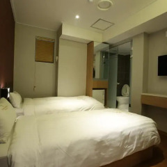 Отель K-Pop Residence Myeong Dong Южная Корея, Сеул - отзывы, цены и фото номеров - забронировать отель K-Pop Residence Myeong Dong онлайн комната для гостей фото 3