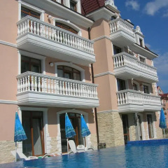 Отель Guest House Aristokrat Болгария, Аврен - отзывы, цены и фото номеров - забронировать отель Guest House Aristokrat онлайн бассейн фото 2