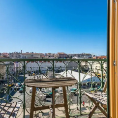 Апартаменты Lisbon Heart Apartments балкон