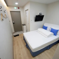 Stay 7 - Hostel (formerly K-Guesthouse Myeongdong 3) Стандартный номер с двуспальной кроватью фото 4