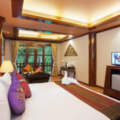 Отель Royal Phawadee Village 3* Люкс повышенной комфортности с разными типами кроватей фото 4