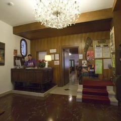 Tivoli Hotel интерьер отеля
