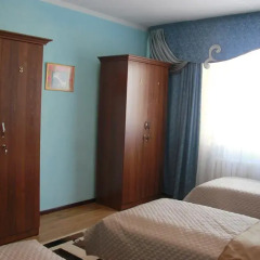 Hostel Inn Osh Кровать в мужском общем номере с двухъярусной кроватью фото 6