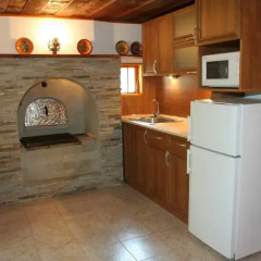 Отель Lazarovata House Боженци в номере