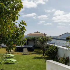 Отель Feels Like Home - Moinho do Mar near Ericeira