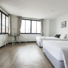 T Hostel @ Rama 4 Стандартный семейный номер фото 2