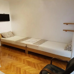 Отель Amaro Rooms Нови Сад комната для гостей